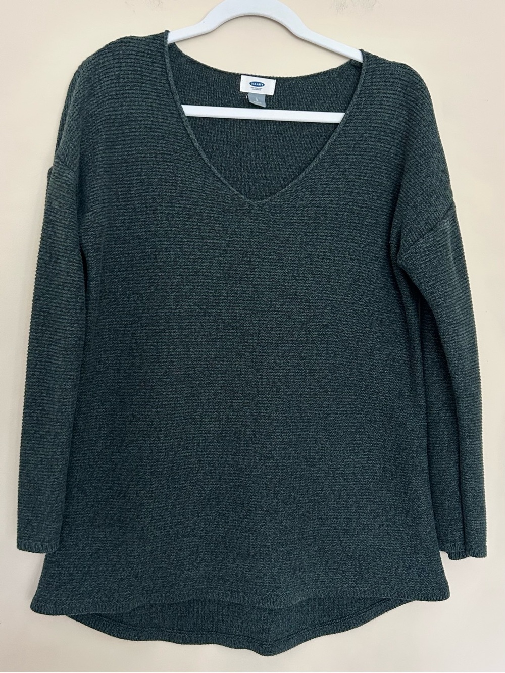 Old Navy Women’s Dark Green Teal V-Neck Ribbed Sweater